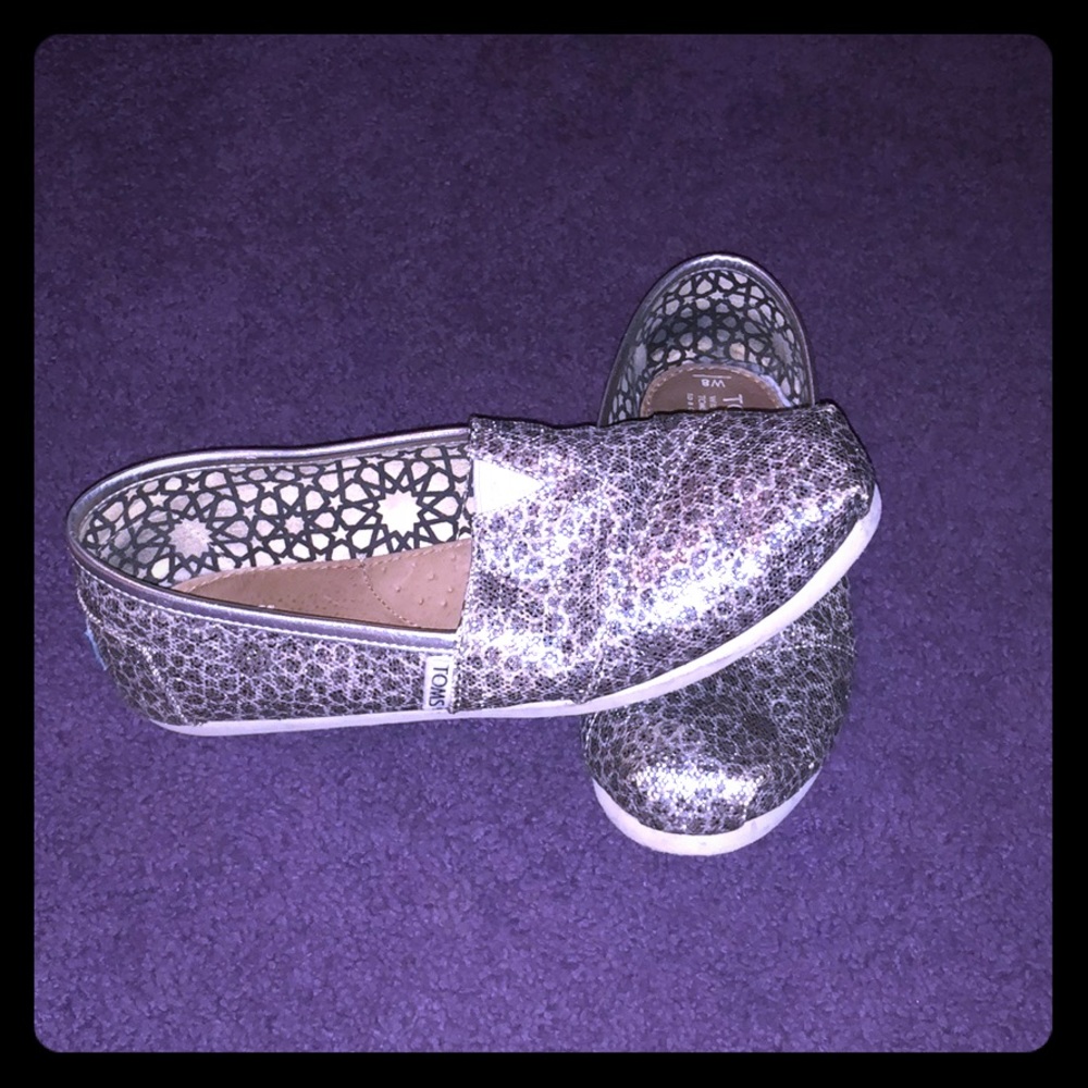 Sparkle toms